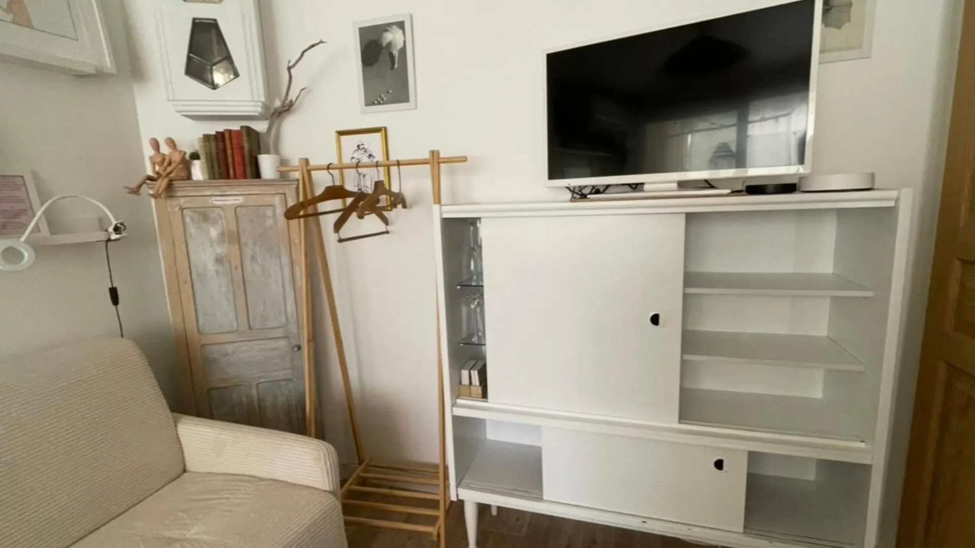 Charming Air-Conditioned One-Bedroom 150M From Cavaliere Beach لو لا فاندو