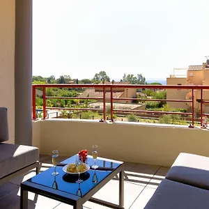  Appartement Select' - T2 A Saint-clair Au Lavandou Dans Neuve Avec Piscine - 180sud-b12