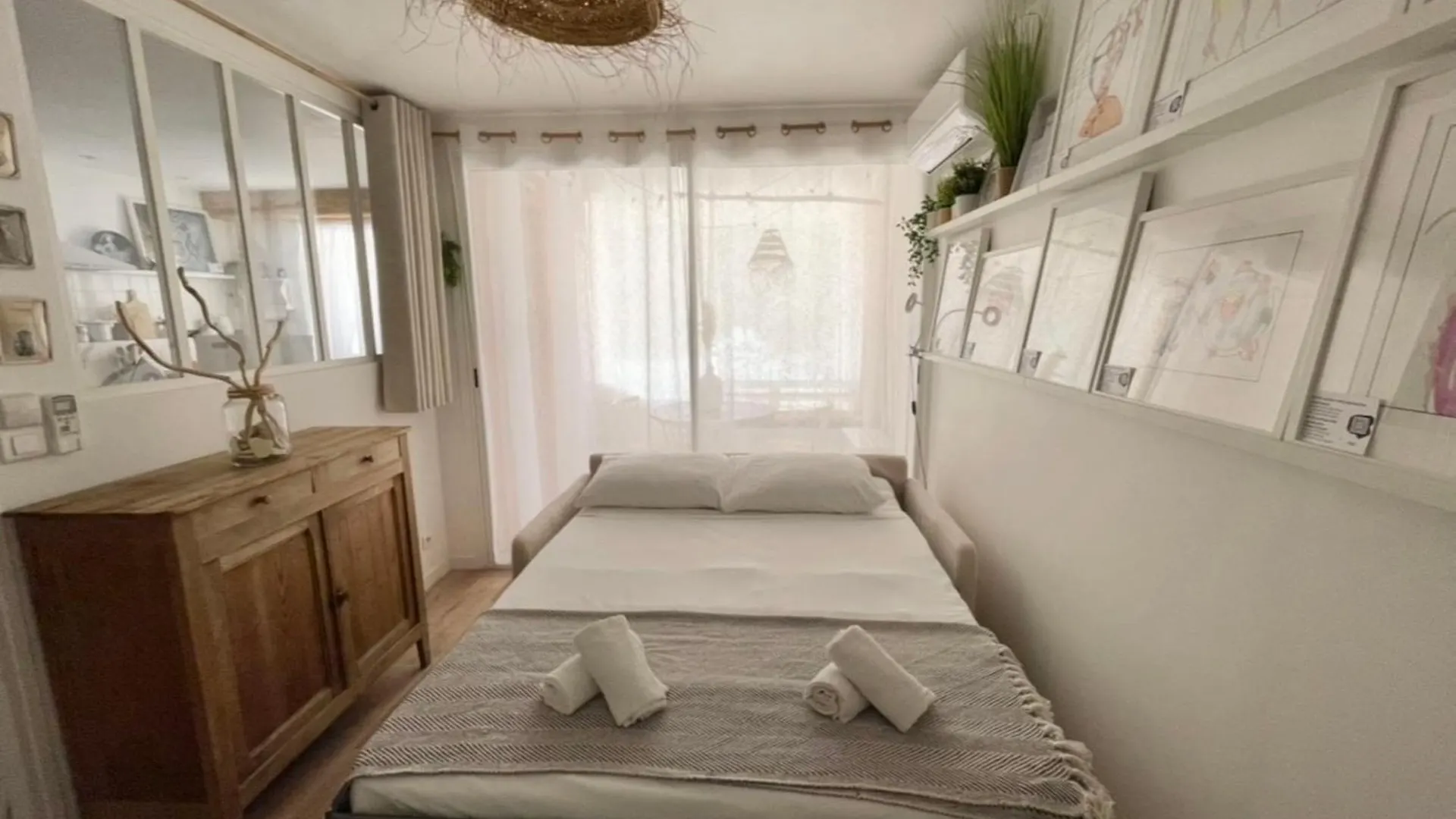Charming Air-Conditioned One-Bedroom 150M From Cavaliere Beach Le Lavandou
