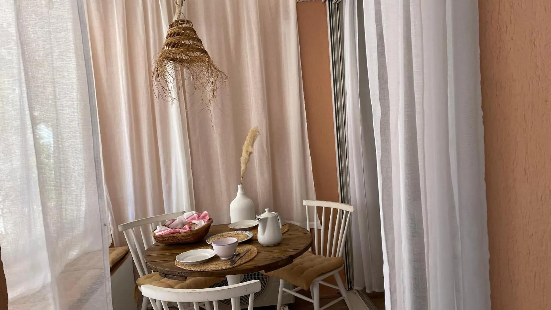 Apartment Charming Air-Conditioned One-Bedroom 150M From Cavaliere Beach Le Lavandou